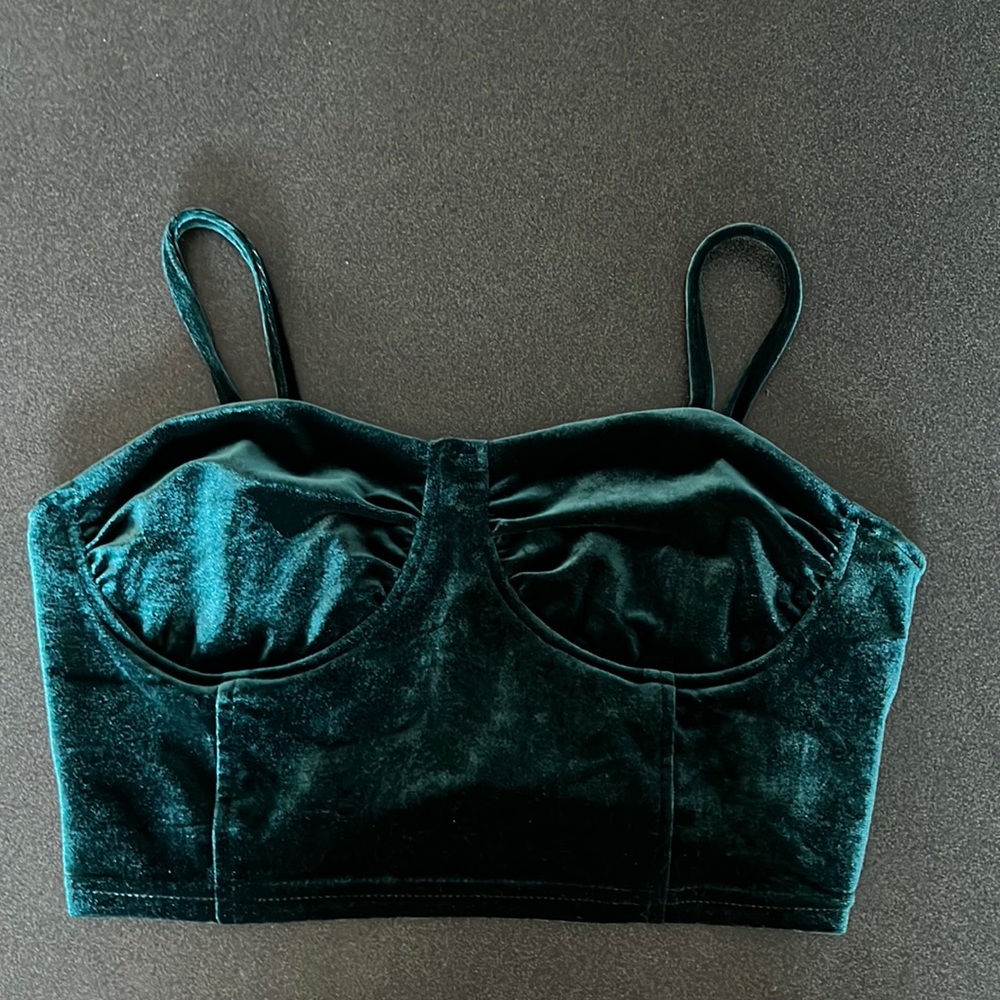 Green velvet crop top